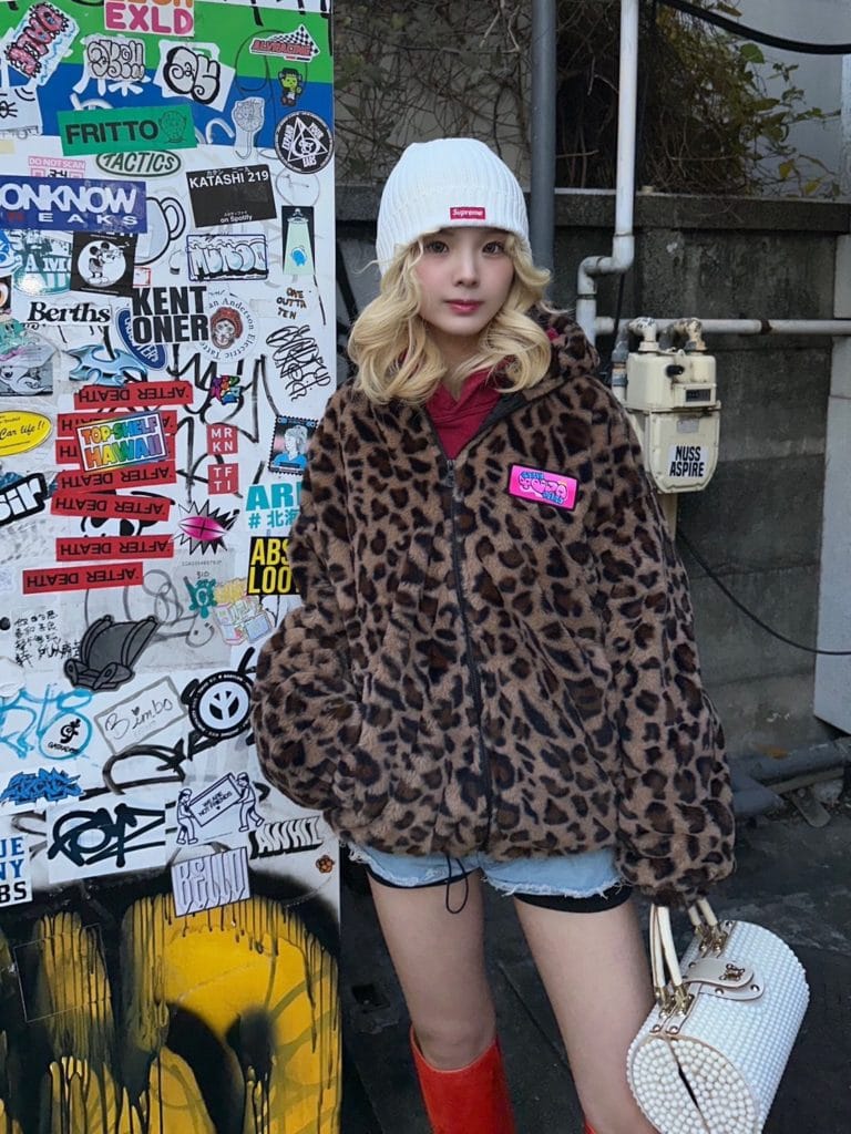 【YURA】Collaboration Fur Hoodie