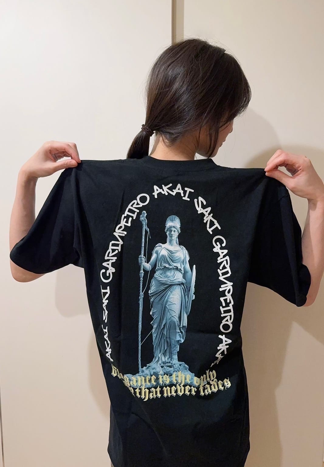 【赤井 沙希】Collaboration Heavy Weight T-Shirt - 画像 (2)