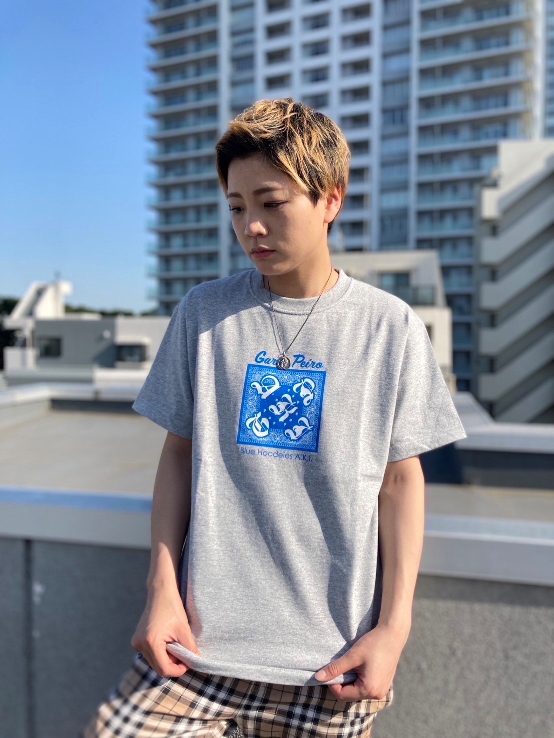 青パーカーのあき × GarinPeiro Collaboration T-Shirt - 画像 (5)