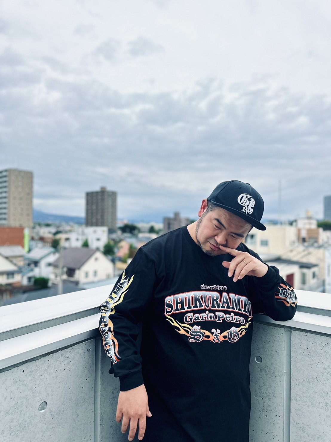 【SHIKURAMEN】Collaboration Long T-shirt(Black) - 画像 (4)