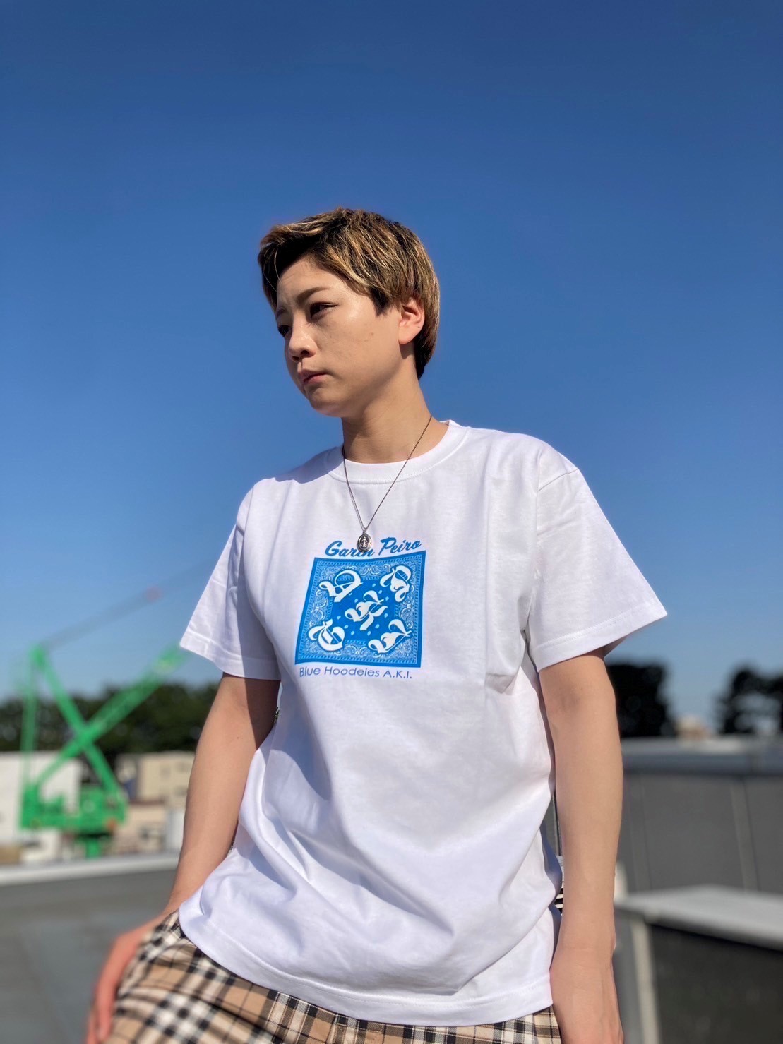 青パーカーのあき × GarinPeiro Collaboration T-Shirt - 画像 (2)